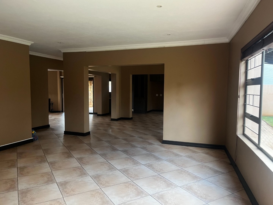4 Bedroom Property for Sale in Melodie North West